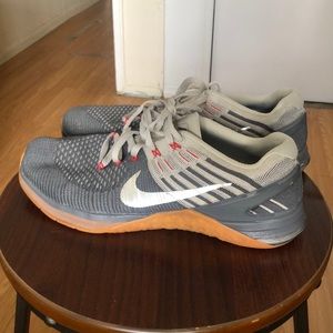 Met on Nike grip sneakers size 11 Mens